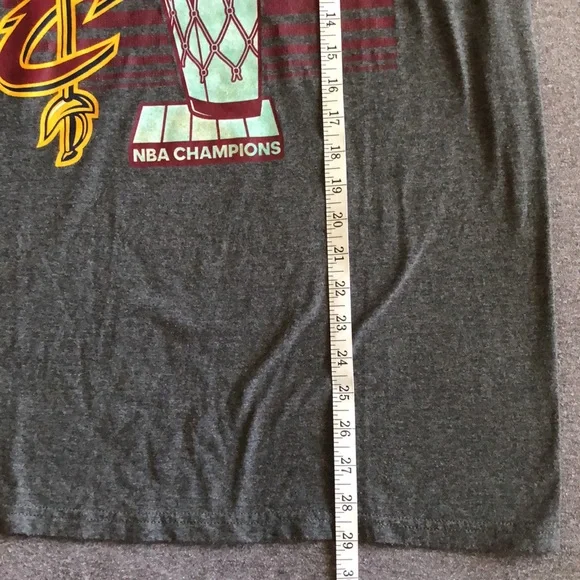 Adidas 2016 Cleveland Cavs NBA Champs T-Shirt - Picture 4 of 7